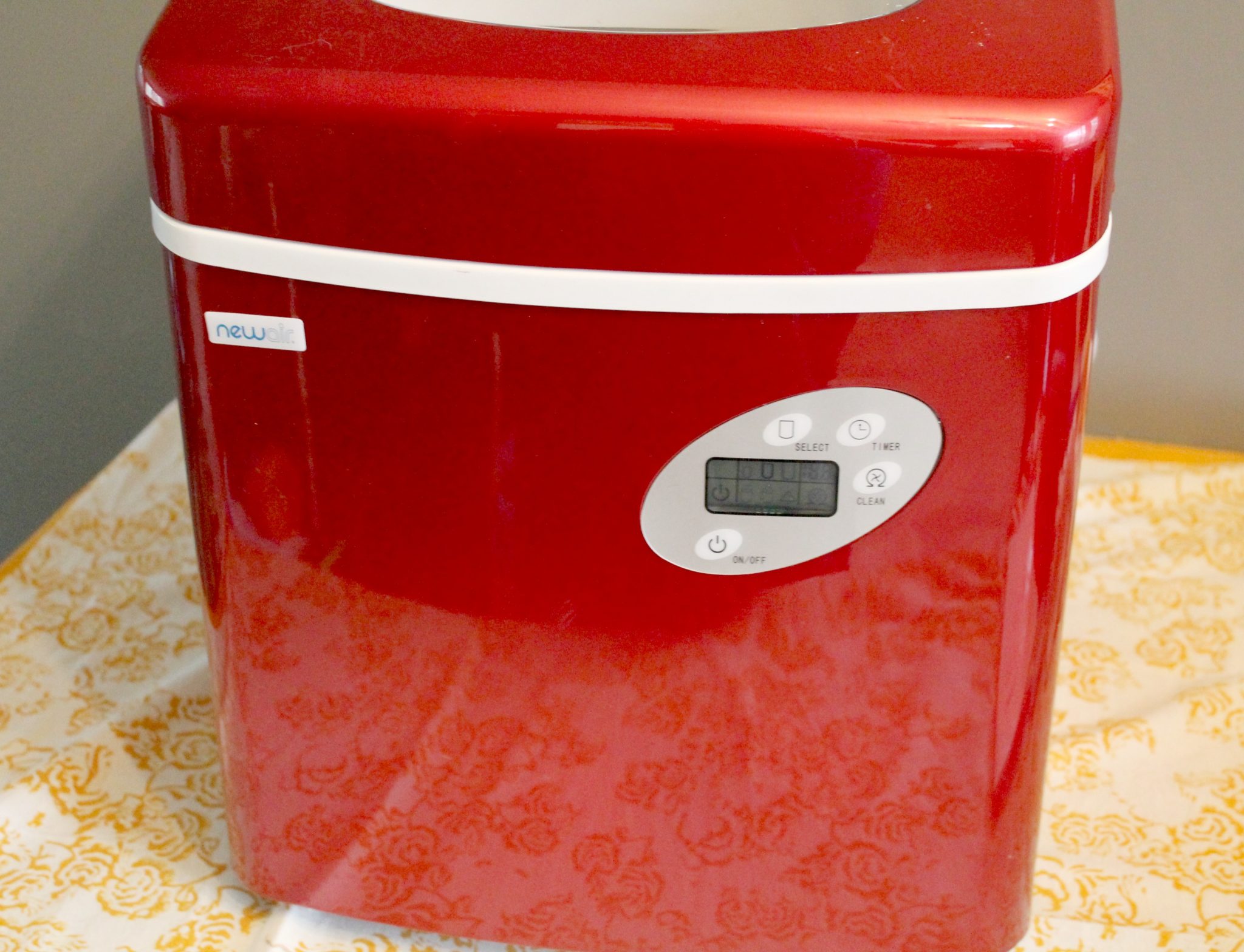 Newair AI215R Portable Ice Maker Giveaway! Kendall Rayburn