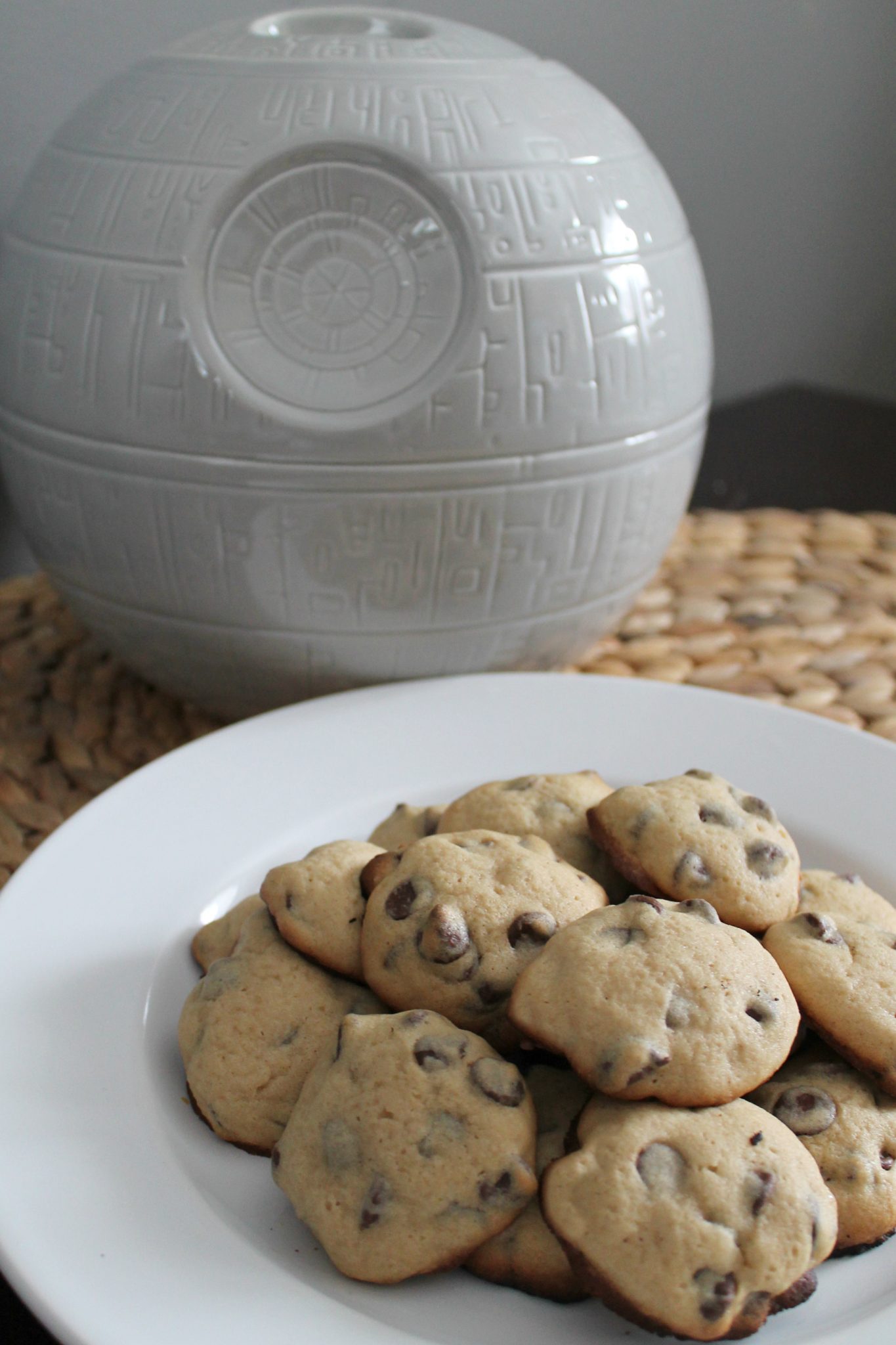 Homemade Chocolate Chip Cookies + Star Wars! - Kendall Rayburn
