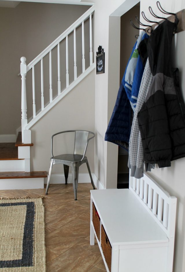 How to Create a Functional Entryway