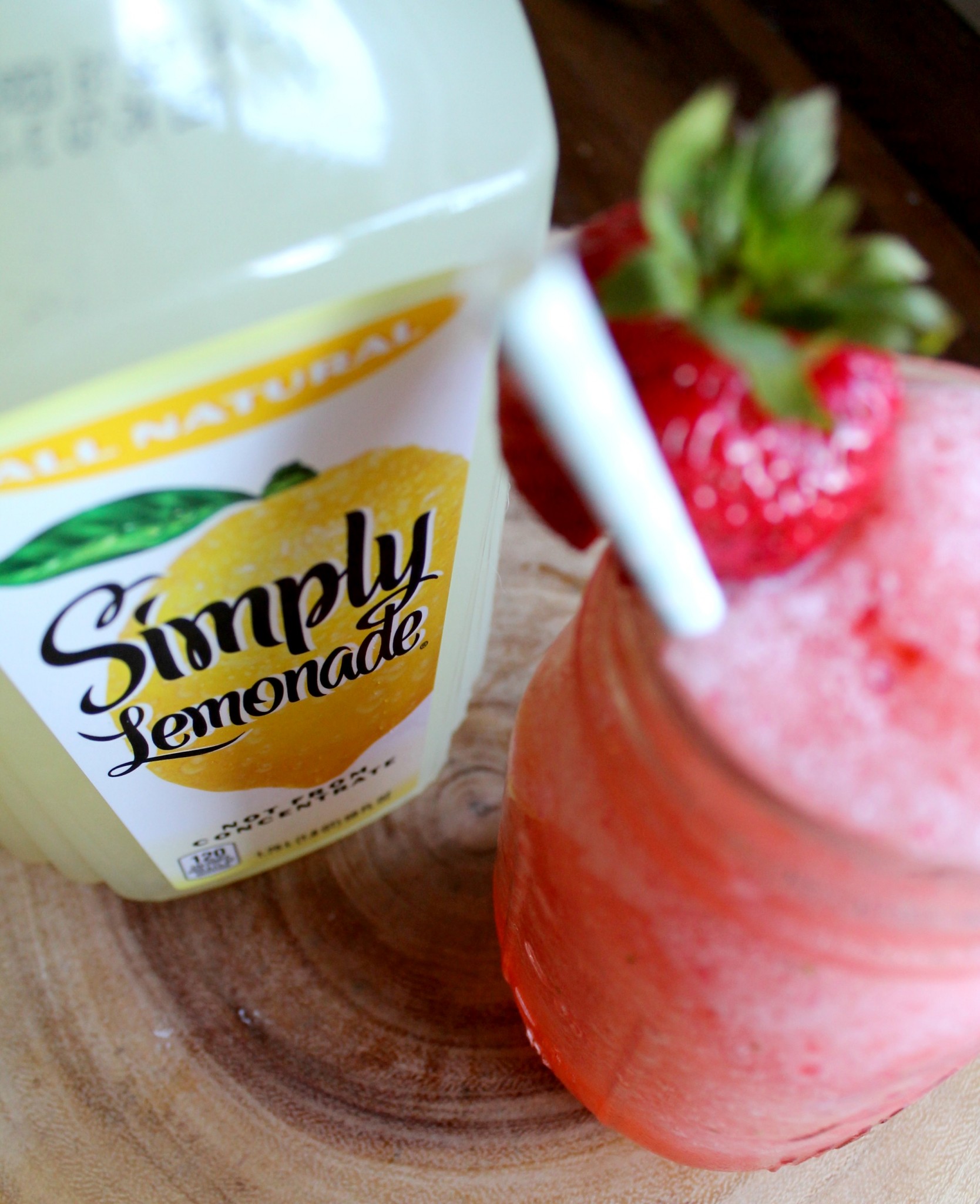 Three-Ingredient Strawberry Lemonade Slush