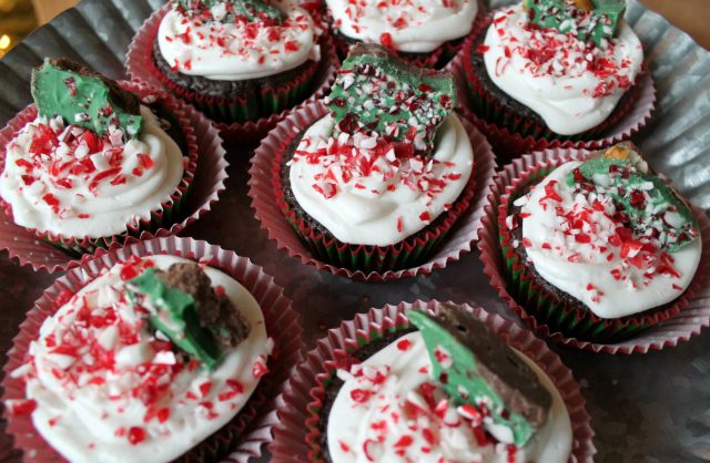 Holiday Bark Cupcakes