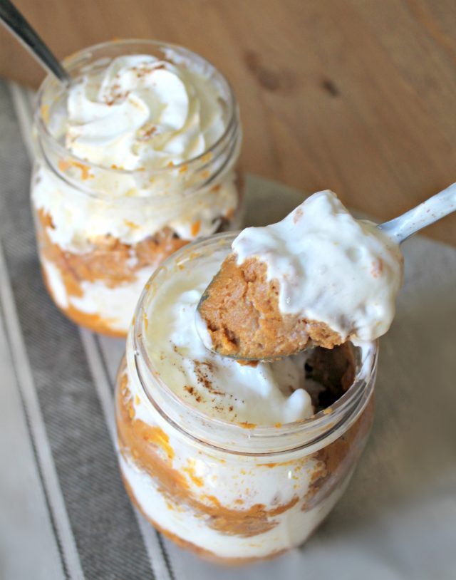 Easy Layered Pumpkin Pie Dessert in a Jar