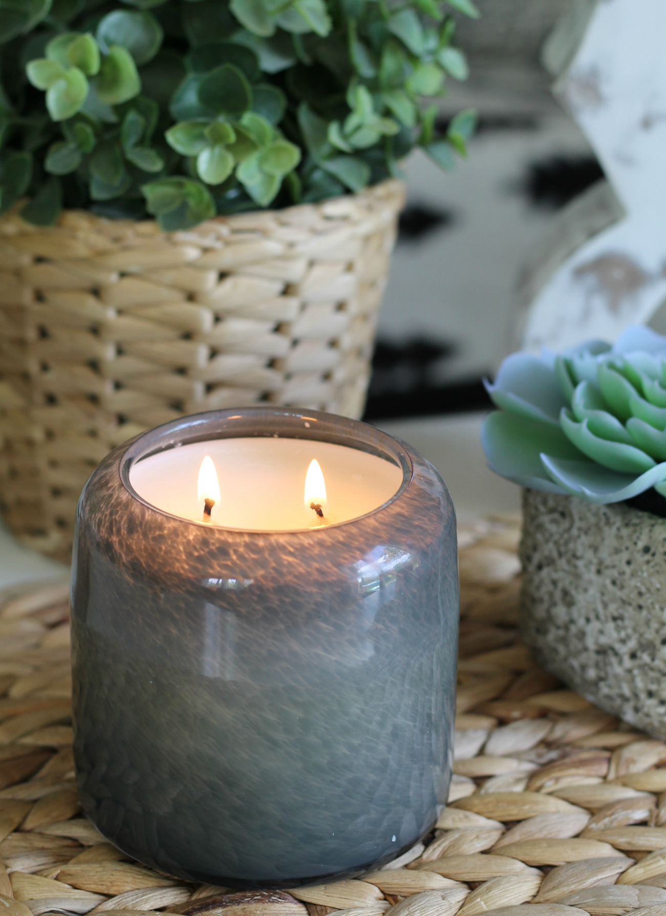 4 Must-Have Candles for Relaxation