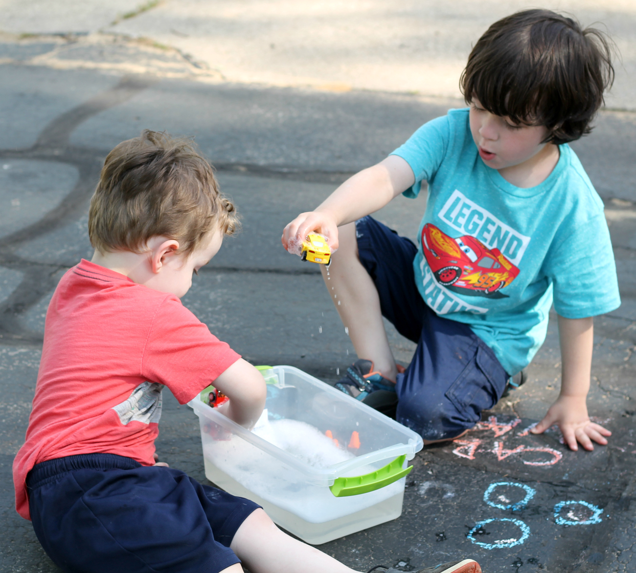 Disney•Pixar's Cars 3 Chalk Race Track & Car Wash Activity