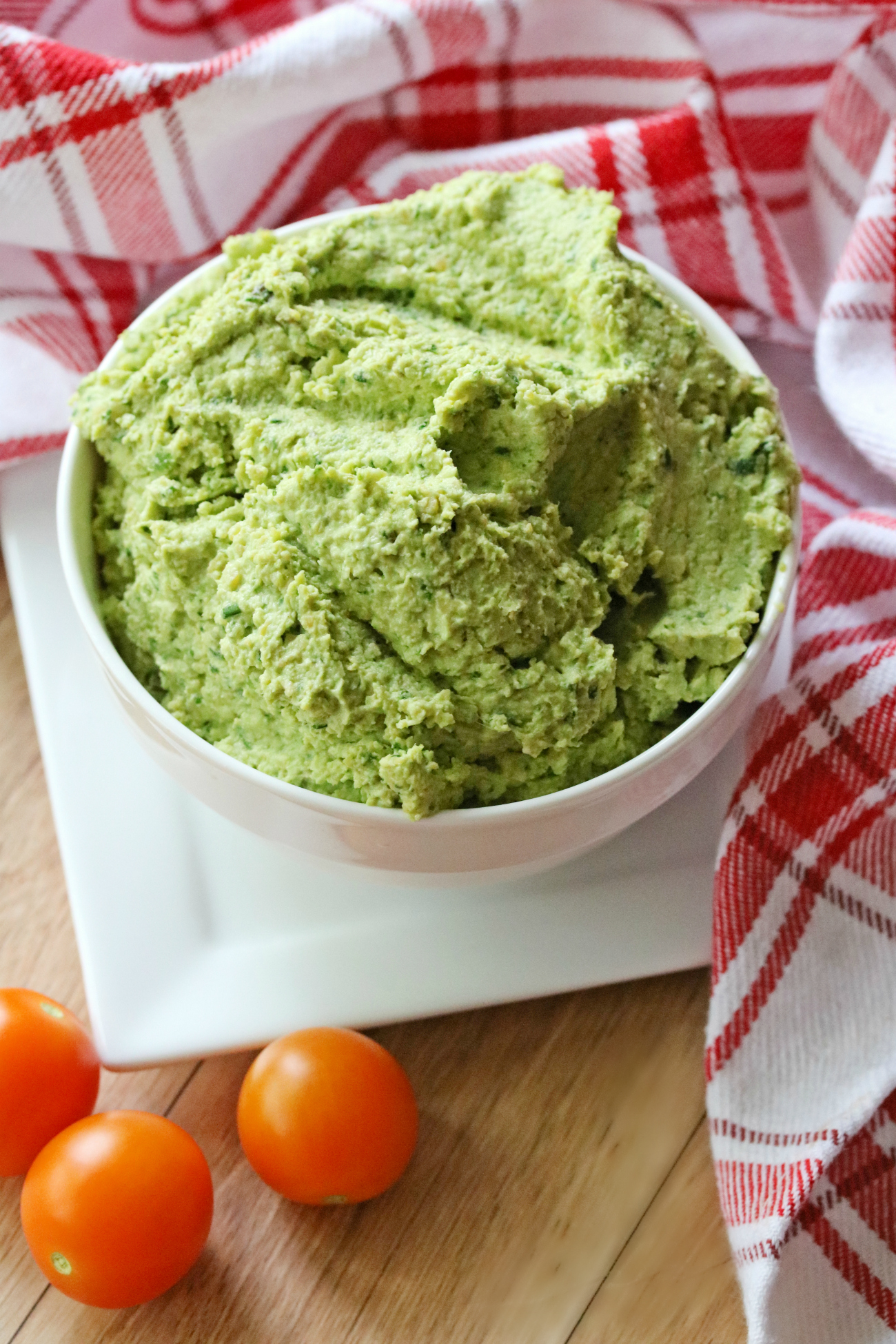 Simple & Delicious Kale Hummus