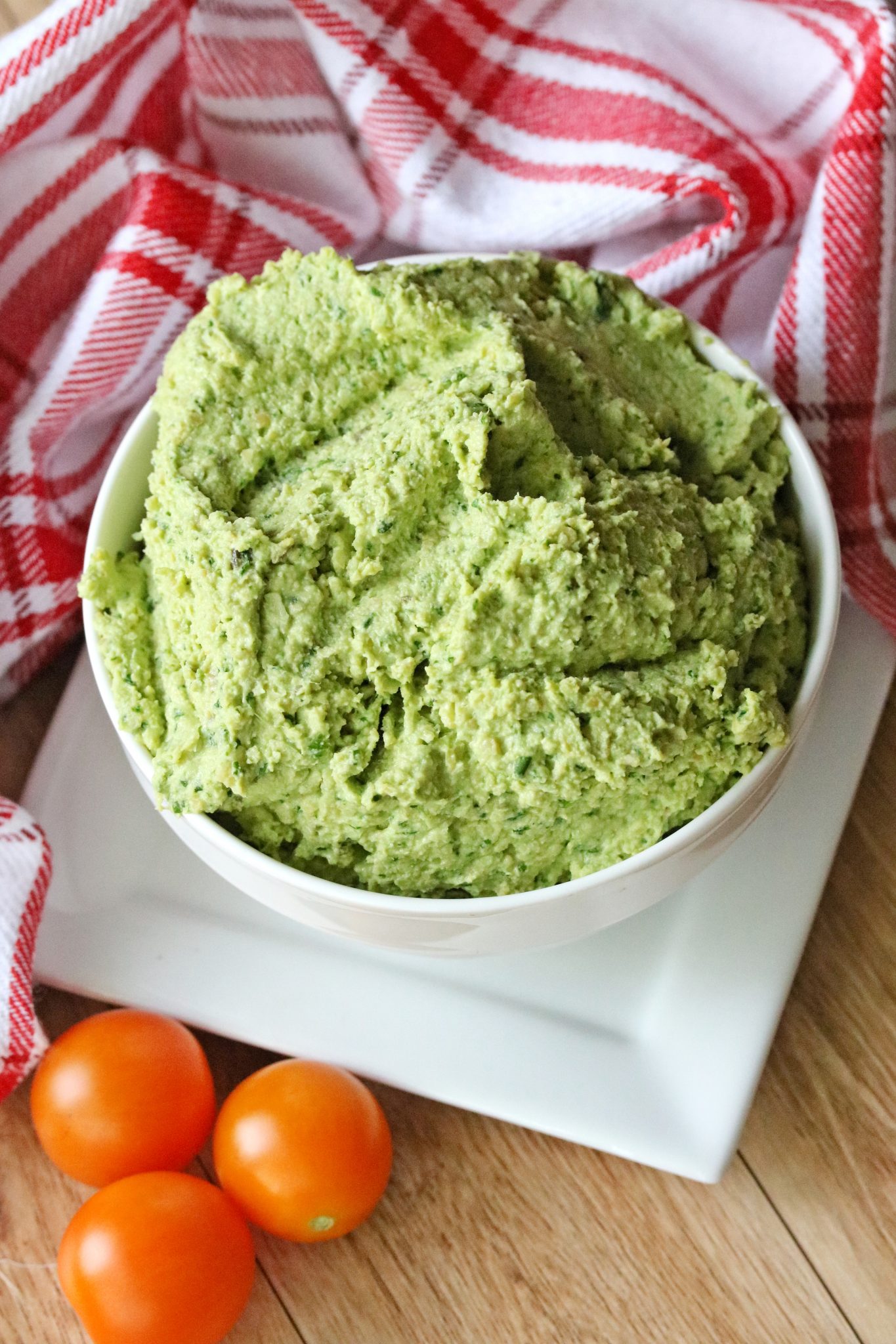 Simple & Delicious Kale Hummus