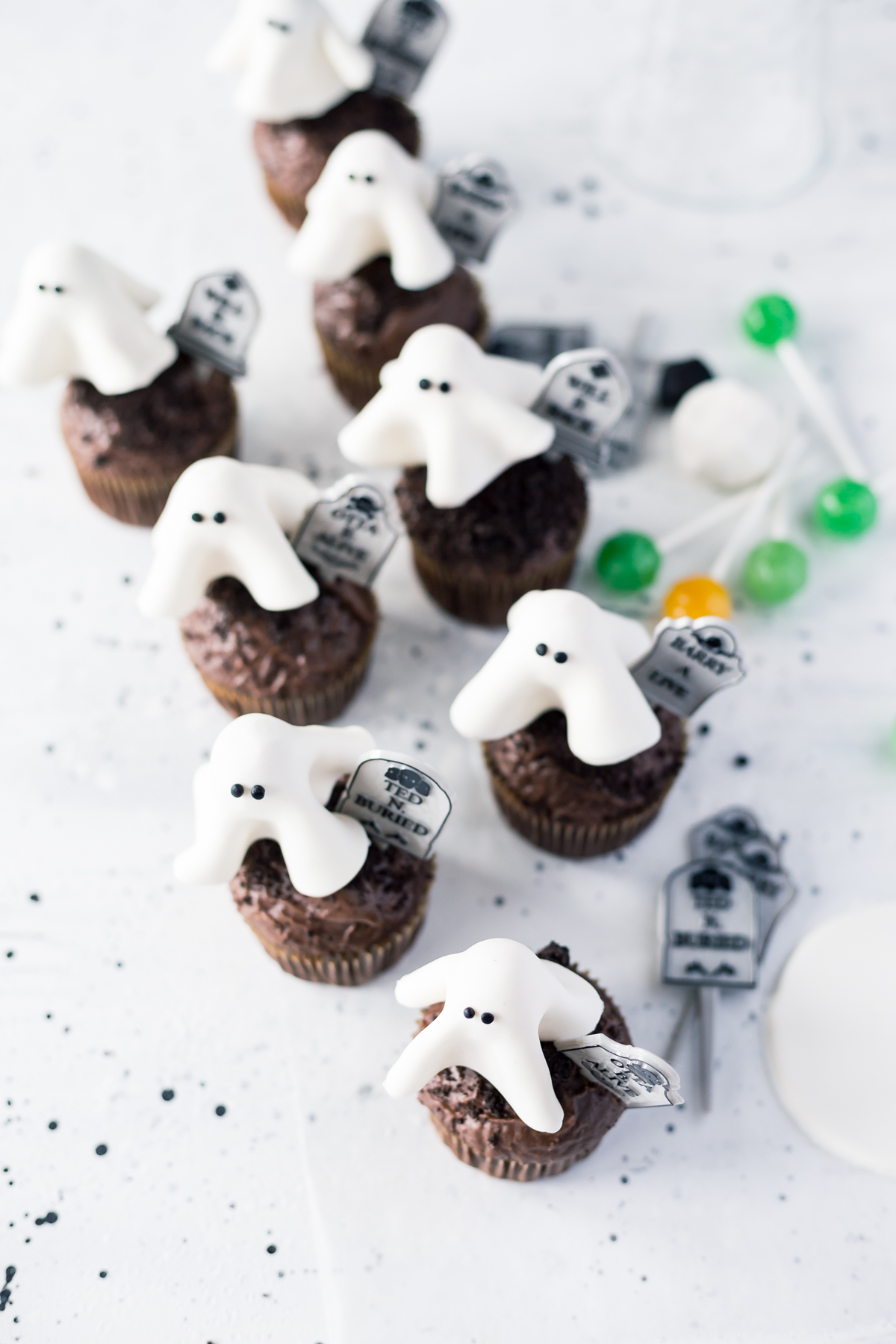 Floating Ghost Cupcakes