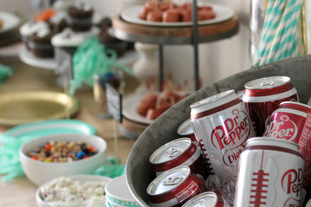 How to Host a Football Party on a Budget