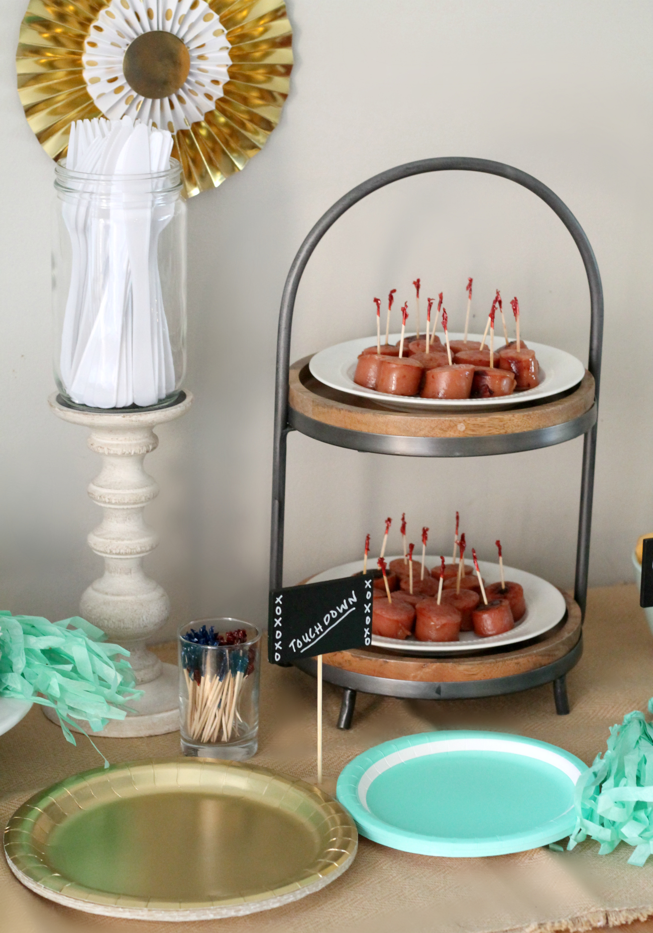 How to Host a Football Party on a Budget