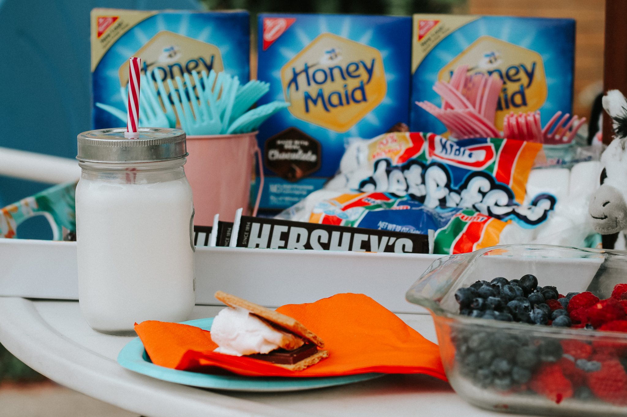 Creating an Easy Family S'mores Night