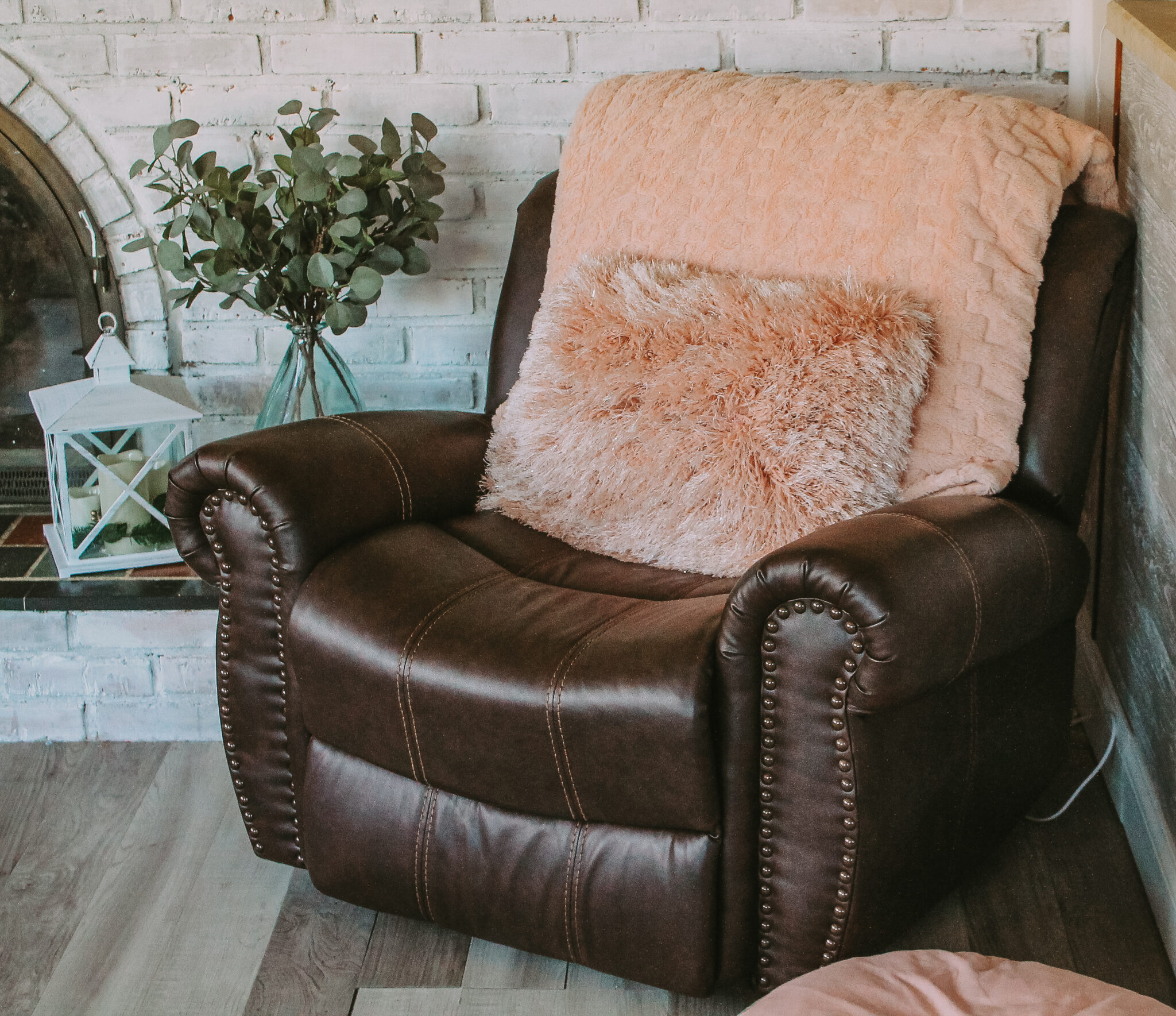 Affordable Comfortable Stylish Recliner