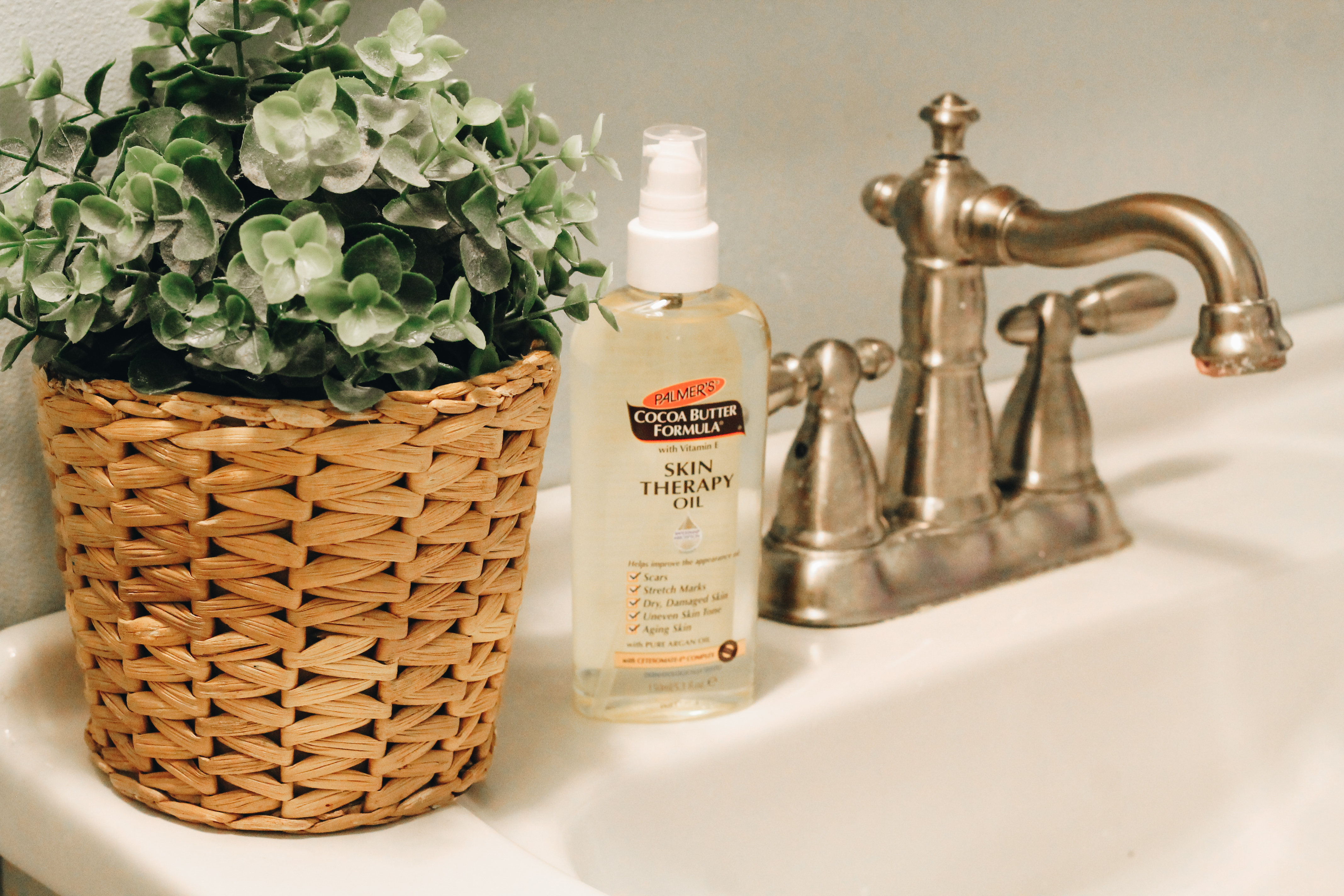 Palmer’s® Cocoa Butter Formula® Skin Therapy Oil